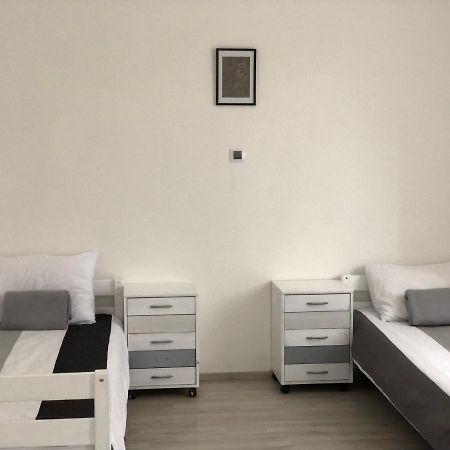 MiJa apartmán s VINNÝM SKLÍPKEM, zahradou a grilem Kájov Exterior foto