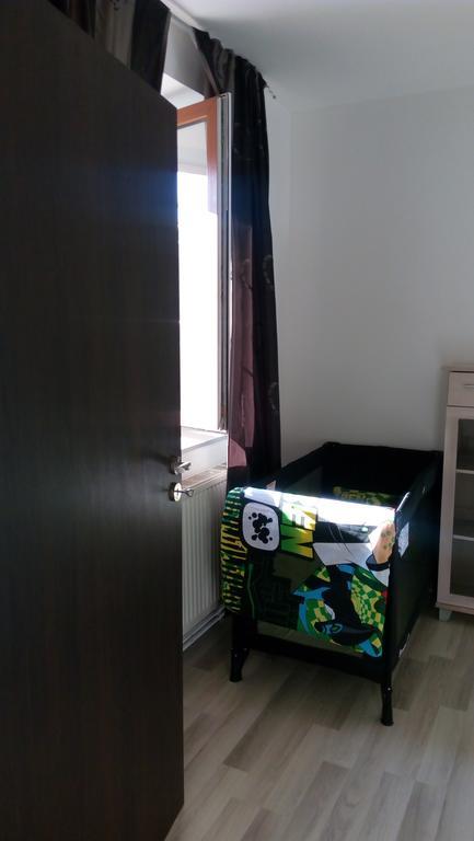 MiJa apartmán s VINNÝM SKLÍPKEM, zahradou a grilem Kájov Exterior foto
